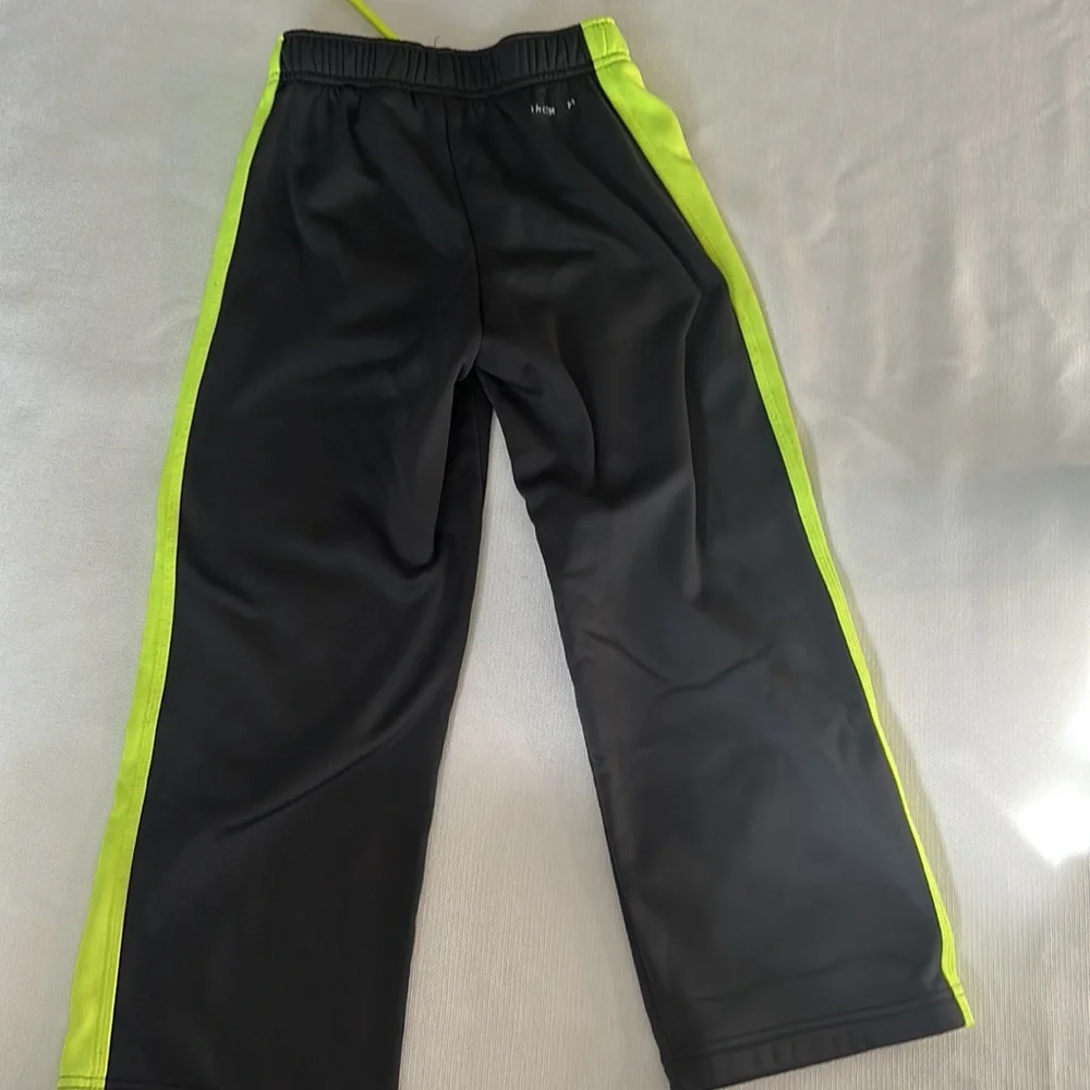 Nike Thermafit fleece lined sweatpants